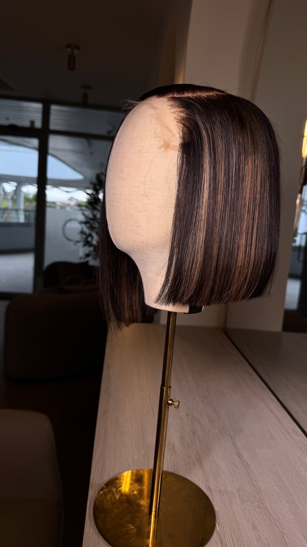 Veronica — Custom Highlight Bob
